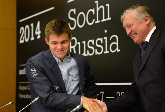 Chess. World Championship. Magnus Carlsen vs. Vishy Anand. Opening ceremony