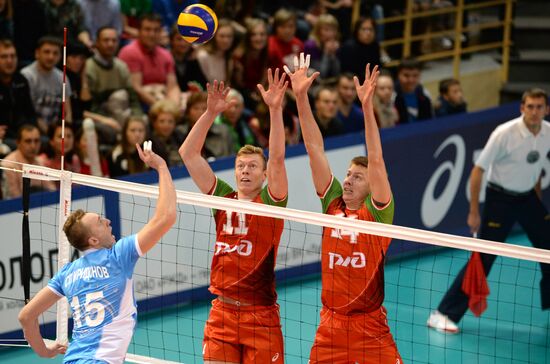 Russian Men's Volleyball Super League. Lokomotiv Novosibirsk vs. Zenit Kazan
