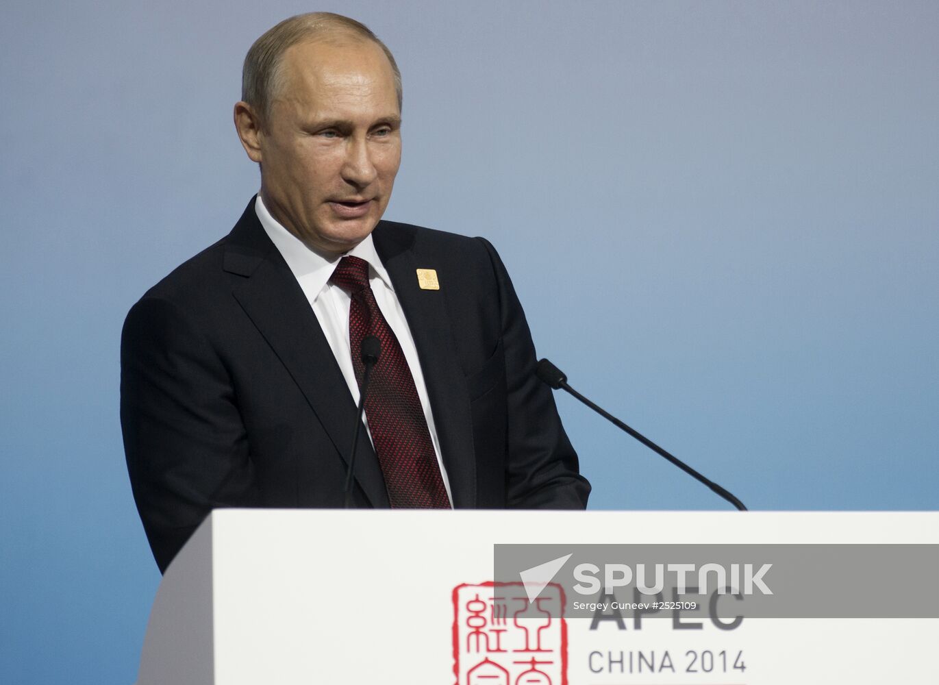 Vladimir Putin at APEC summit