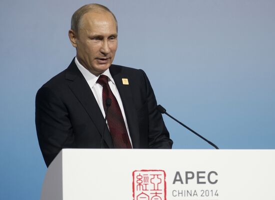 Vladimir Putin at APEC summit