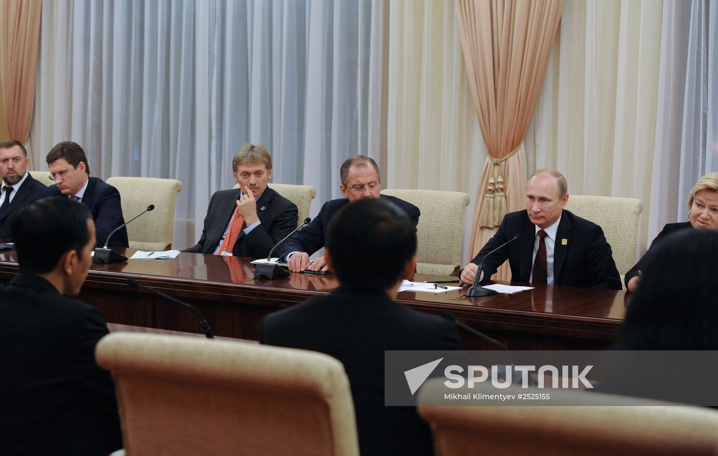 Vladimir Putin at APEC summit