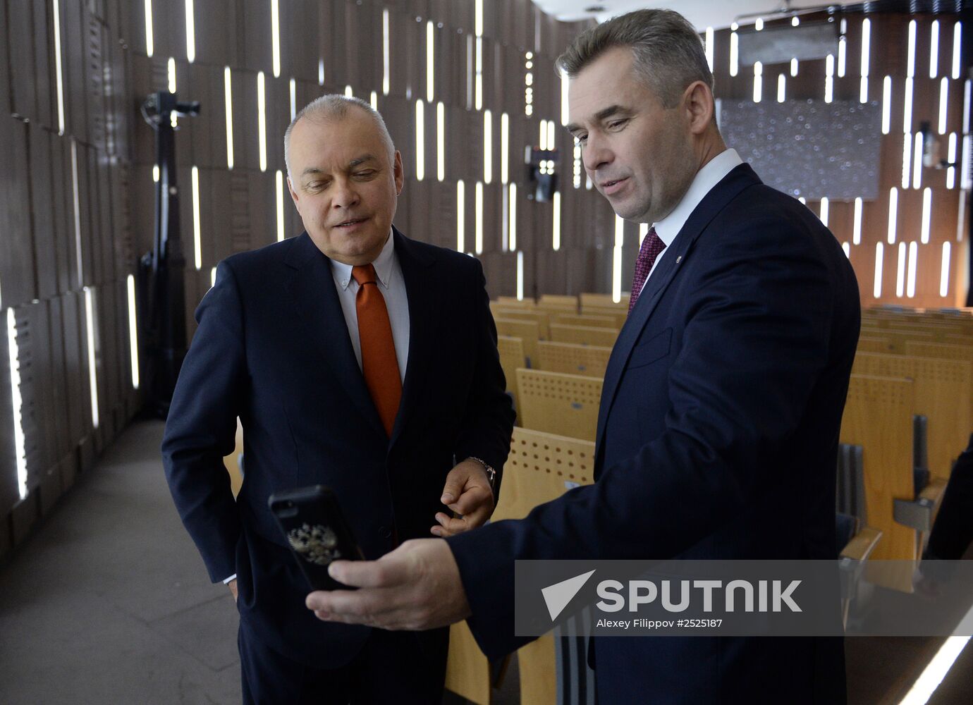 Presentation of the major international news brand, Sputnik