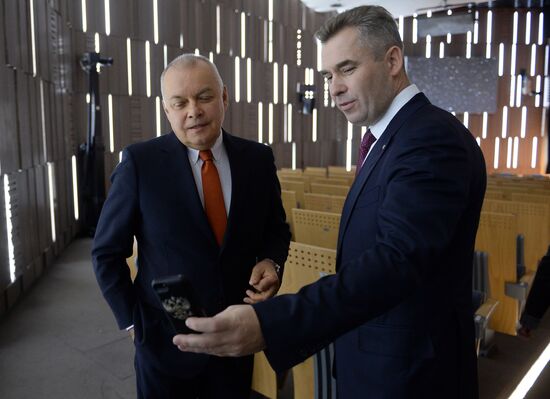 Presentation of the major international news brand, Sputnik