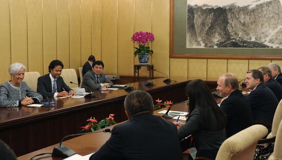 Vladimir Putin at APEC summit