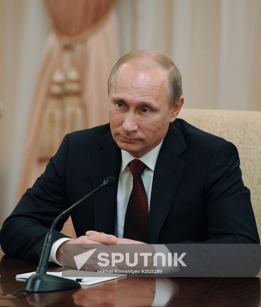 Vladimir Putin at APEC summit