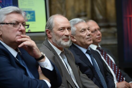 The Lev Nikolayev Gold Medal awards ceremony