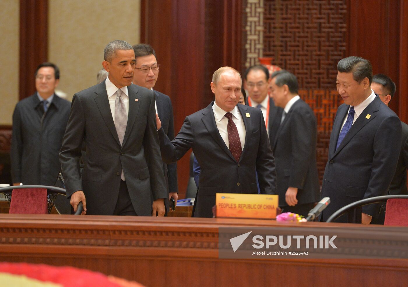 Vladimir Putin attends APEC summit