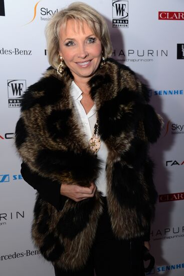 Showing at Chapurin fashion house