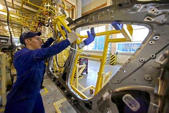 KIA Cerato cars manufacturing in Kaliningrad Region
