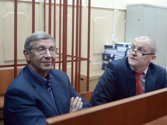 Court consideres extending house arrest for AFK Sistema head Yevtushenkov