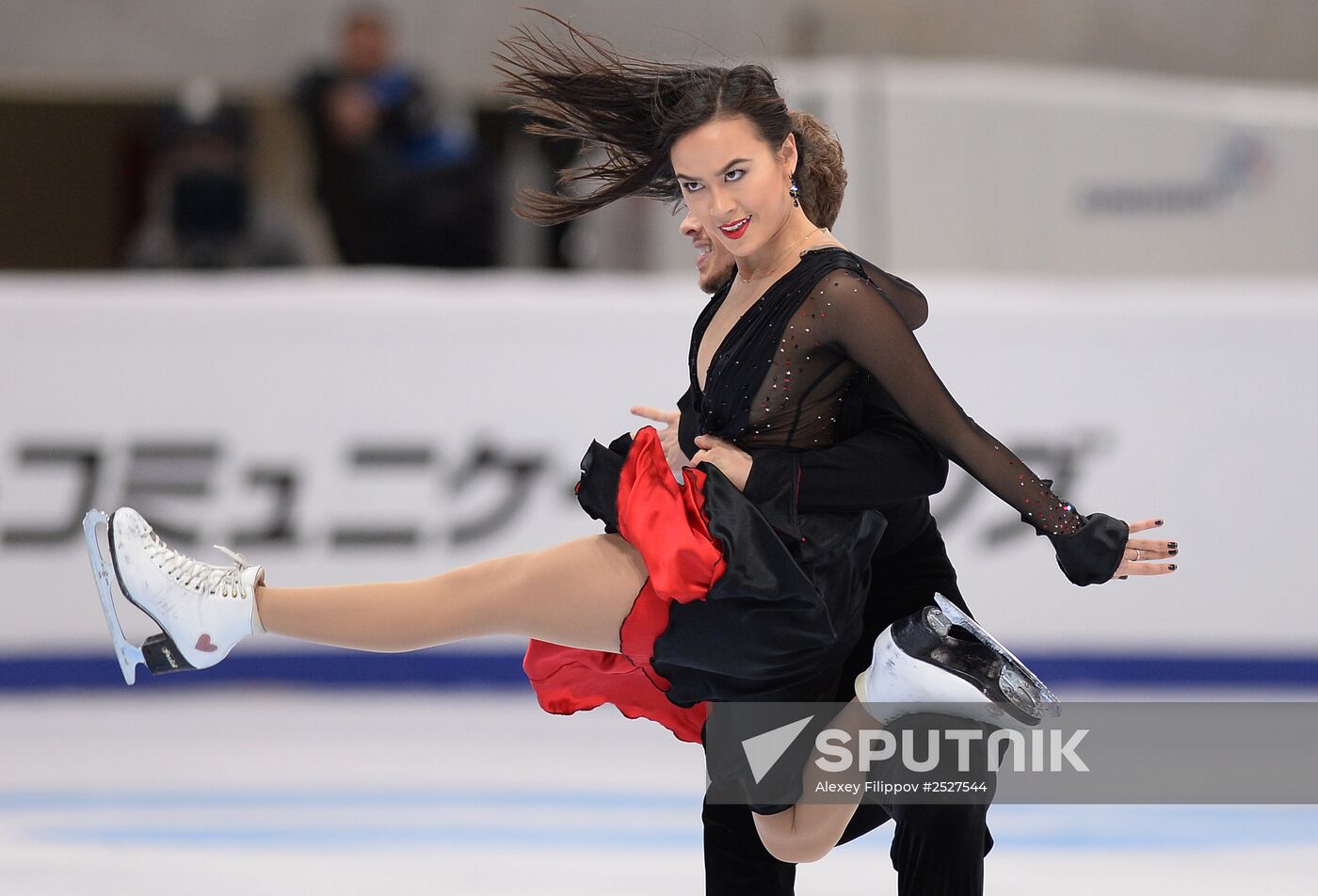 ISU Grand Prix of Figure Skating. Rostelecom Cup. Ice dance. Short program
