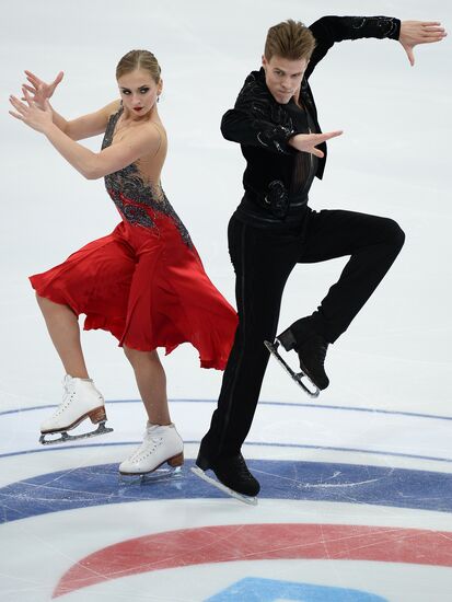 ISU Grand Prix of Figure Skating. Rostelecom Cup. Ice dance. Short program