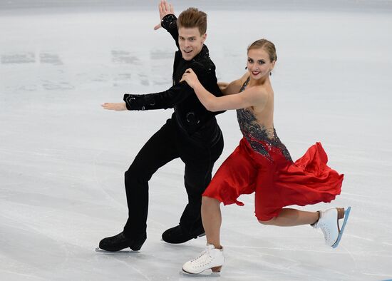 ISU Grand Prix of Figure Skating. Rostelecom Cup. Ice dance. Short program
