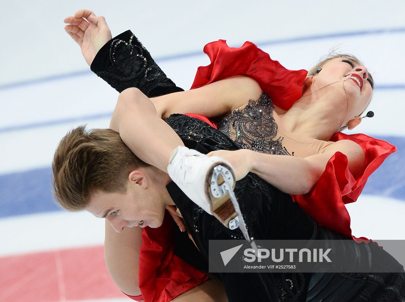 ISU Grand Prix of Figure Skating. Rostelecom Cup. Ice dance. Short program
