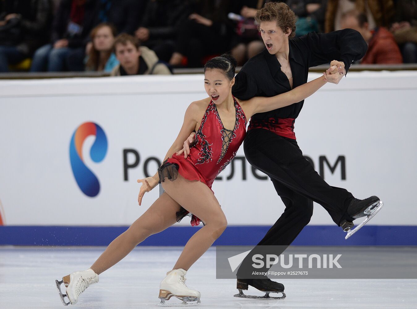 ISU Grand Prix of Figure Skating. Rostelecom Cup. Ice dance. Short program