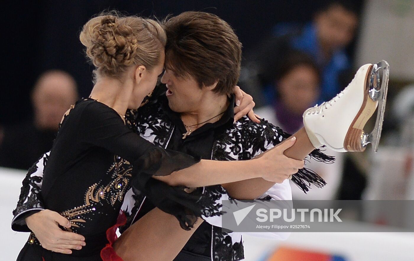 ISU Grand Prix of Figure Skating. Rostelecom Cup. Ice dance. Short program