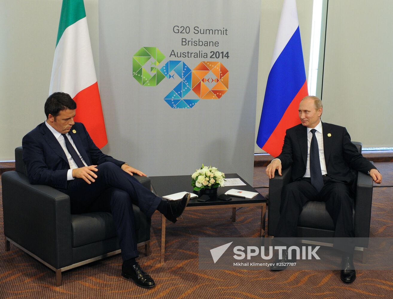 Vladimir Putin takes part in G-20 summit