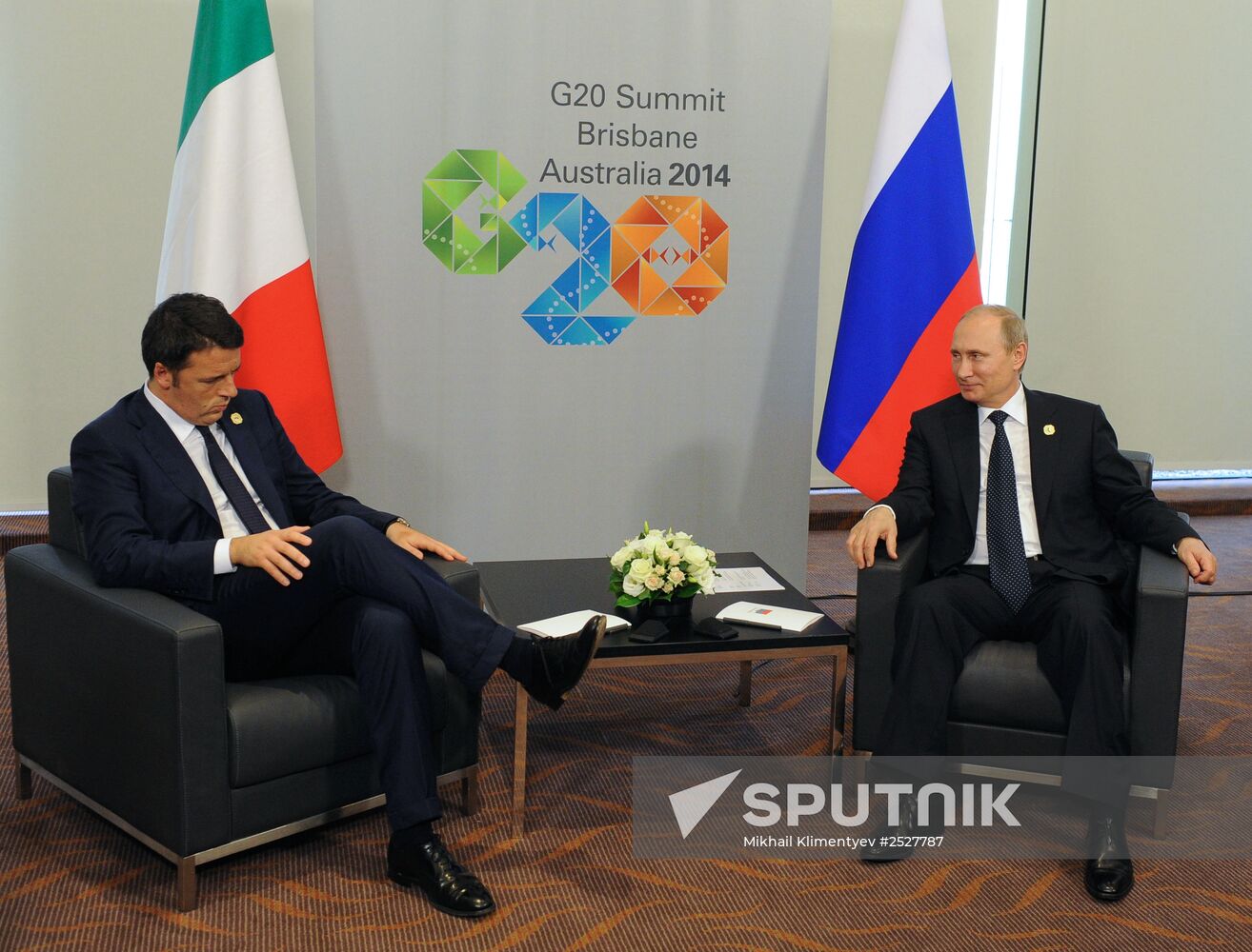 Vladimir Putin takes part in G-20 summit