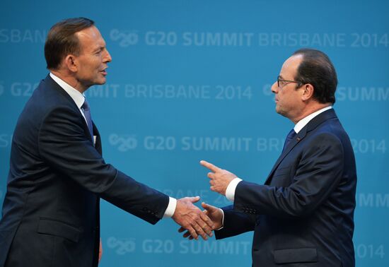 Vladimir Putin takes part in G-20 summit