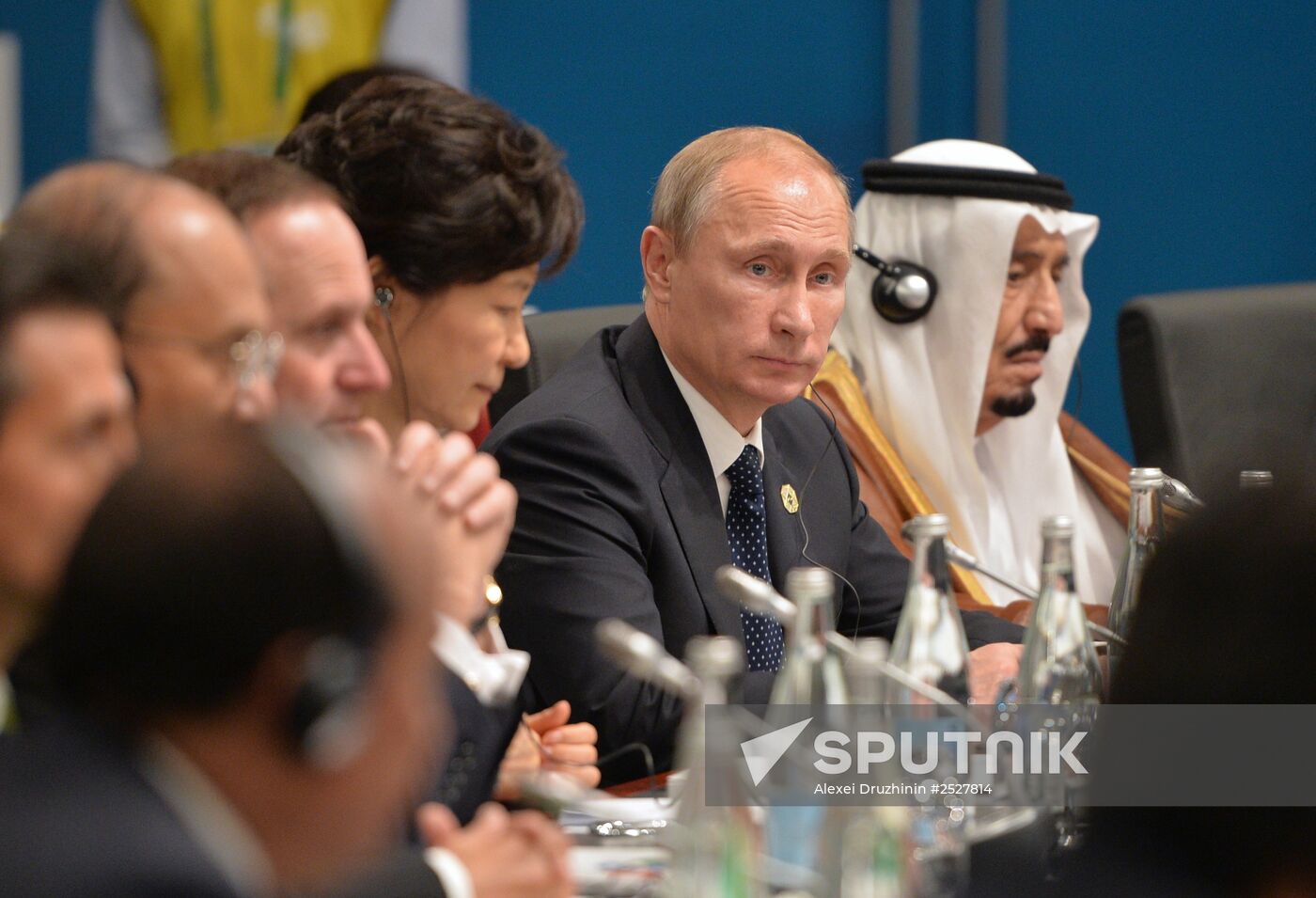 Vladimir Putin takes part in G-20 summit