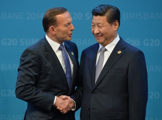 Vladimir Putin takes part in G-20 summit