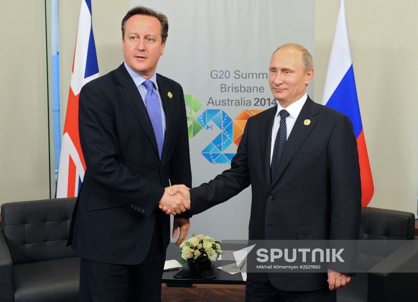 Vladimir Putin takes part in G-20 summit