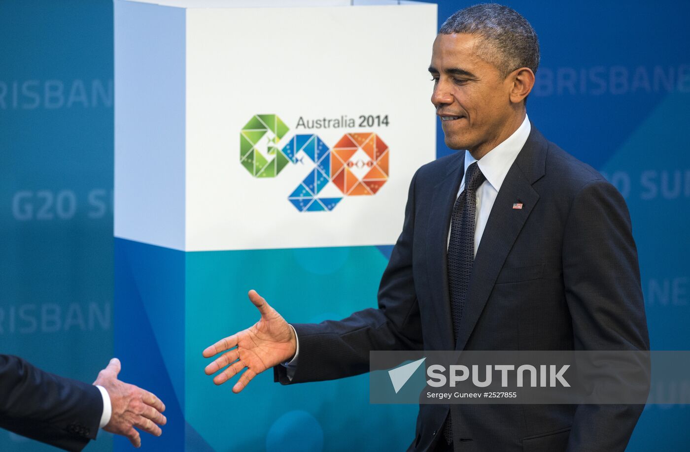 Vladimir Putin takes part in G-20 summit