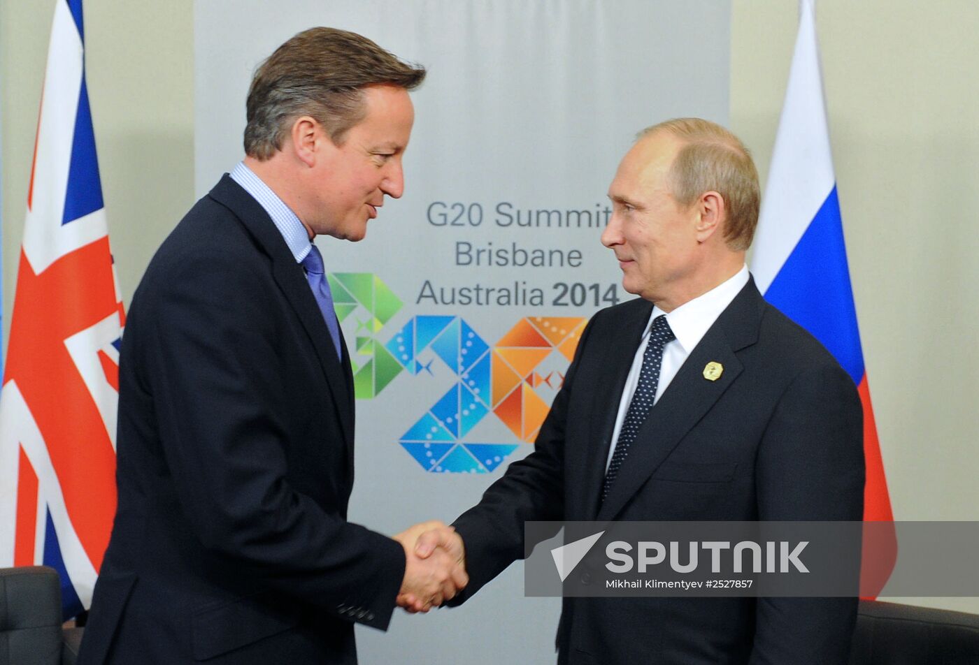 Vladimir Putin takes part in G-20 summit