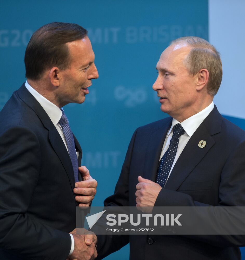 Vladimir Putin takes part in G-20 summit