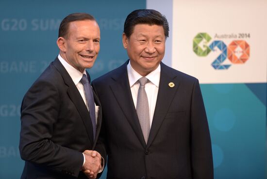 Vladimir Putin takes part in G-20 summit