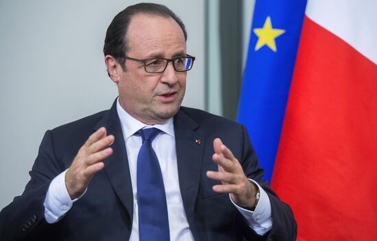 Vladimir Putin takes part in G-20 summit