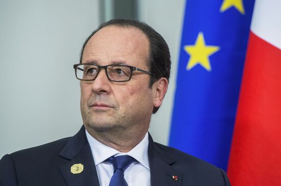 Vladimir Putin takes part in G-20 summit