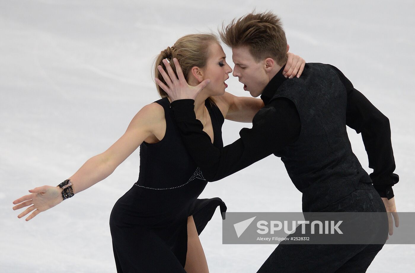ISU Grand Prix of Figure Skating. Rostelecom Cup. Ice dance. Free skating