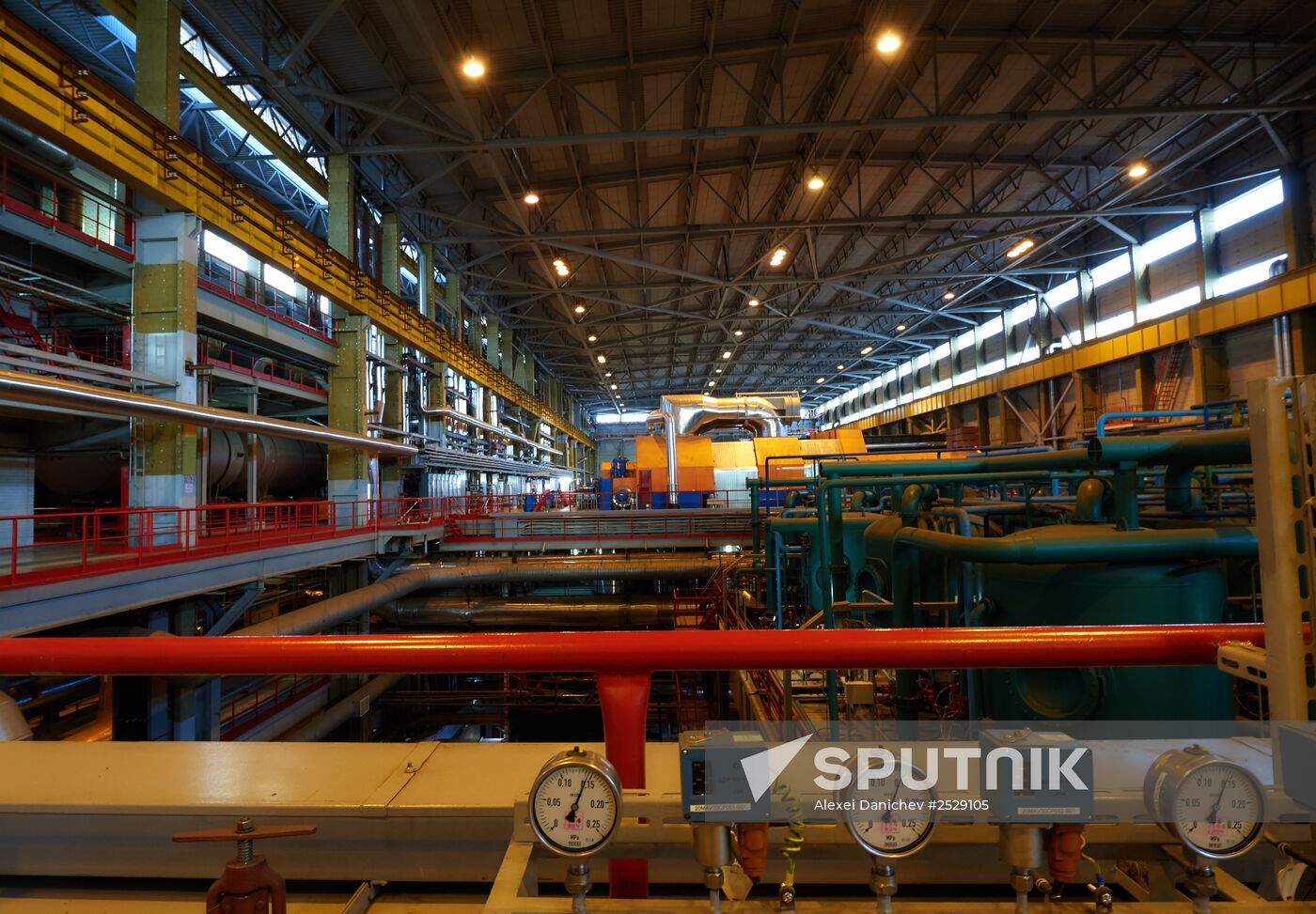 First Russian power station with steam-gas binary cycle