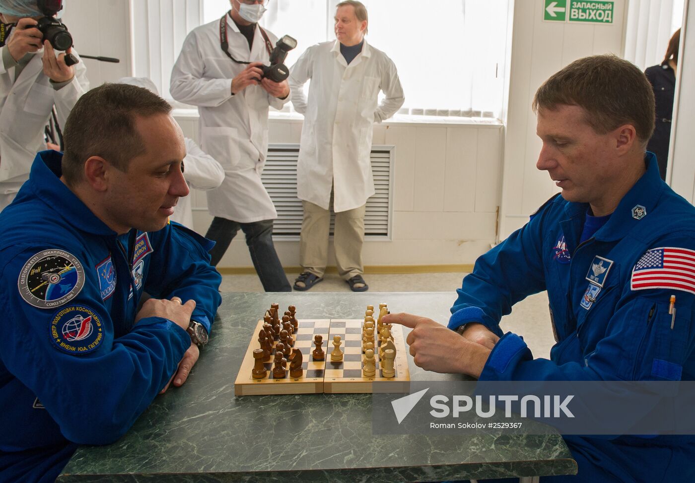 Training session of 42/43 ISS crew