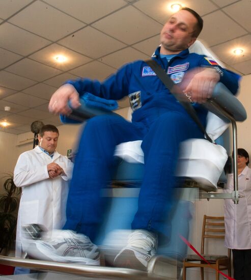 Training session of 42/43 ISS crew