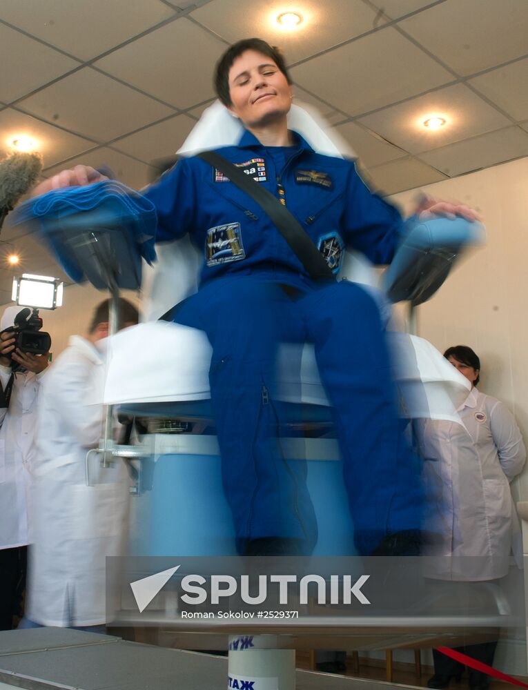 Training session of 42/43 ISS crew