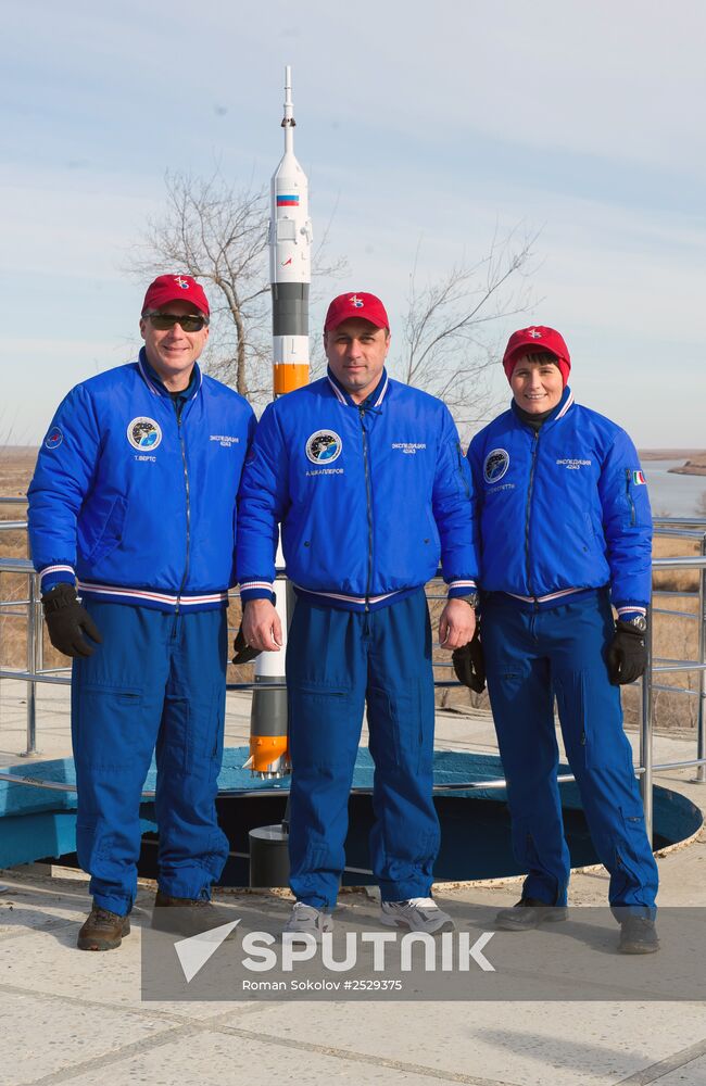 Training session of 42/43 ISS crew