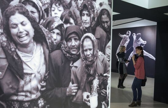 Exhibition of Vladimir Vyatkin "Energy Search"