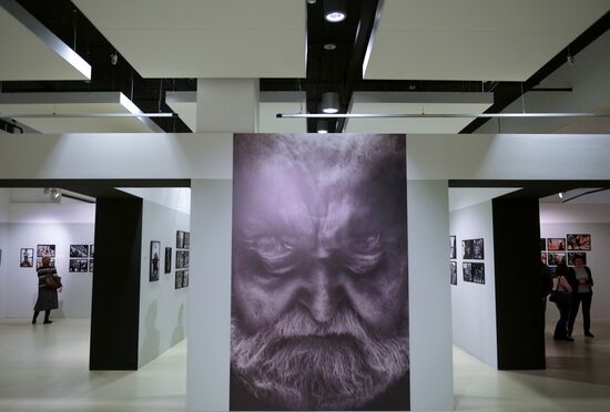 Exhibition of Vladimir Vyatkin "Energy Search"