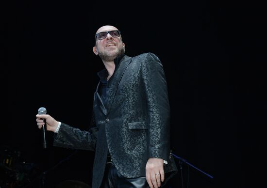 Dinner marking presentation of Pirelli Calendar 2015