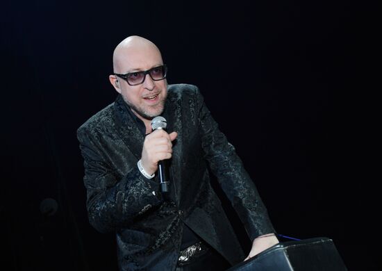 Dinner marking presentation of Pirelli Calendar 2015