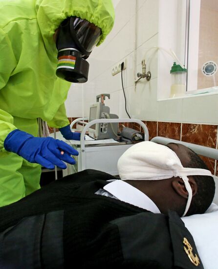 Combat medics hold drill in Kaliningrad