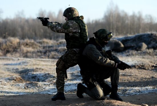 Special Rapid Response Unit practice before a mission in Dagestan
