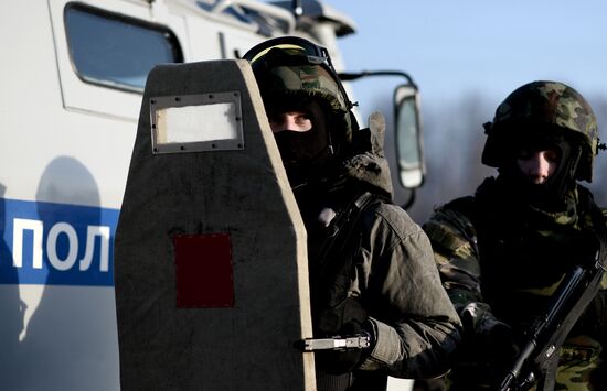 Special Rapid Response Unit practice before a mission in Dagestan