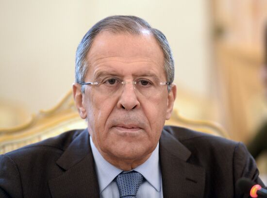 Foreign Minister Sergei Lavrov meets with Saudi counterpart