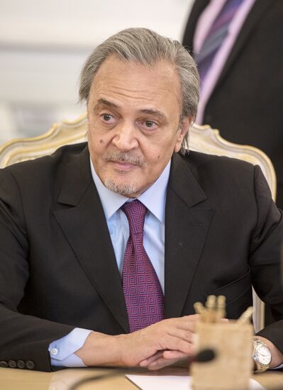 Foreign Minister Sergei Lavrov meets with Saudi counterpart