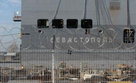 Second Mistral helicopter carrier floated out in France