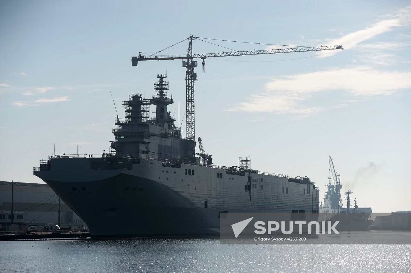 Second Mistral helicopter carrier floated out in France