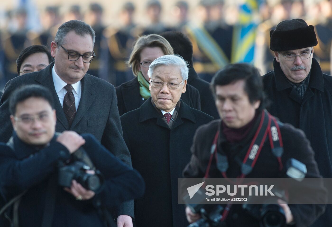Nguyen Phu Trong arrives in Moscow
